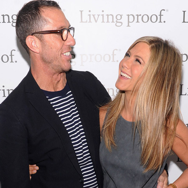Exclusive Chris Mcmillan Talks Jen Aniston S Bob E News